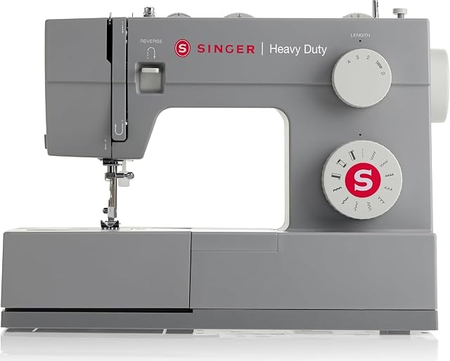 Singer Heavy Duty 4411, fotografía de producto